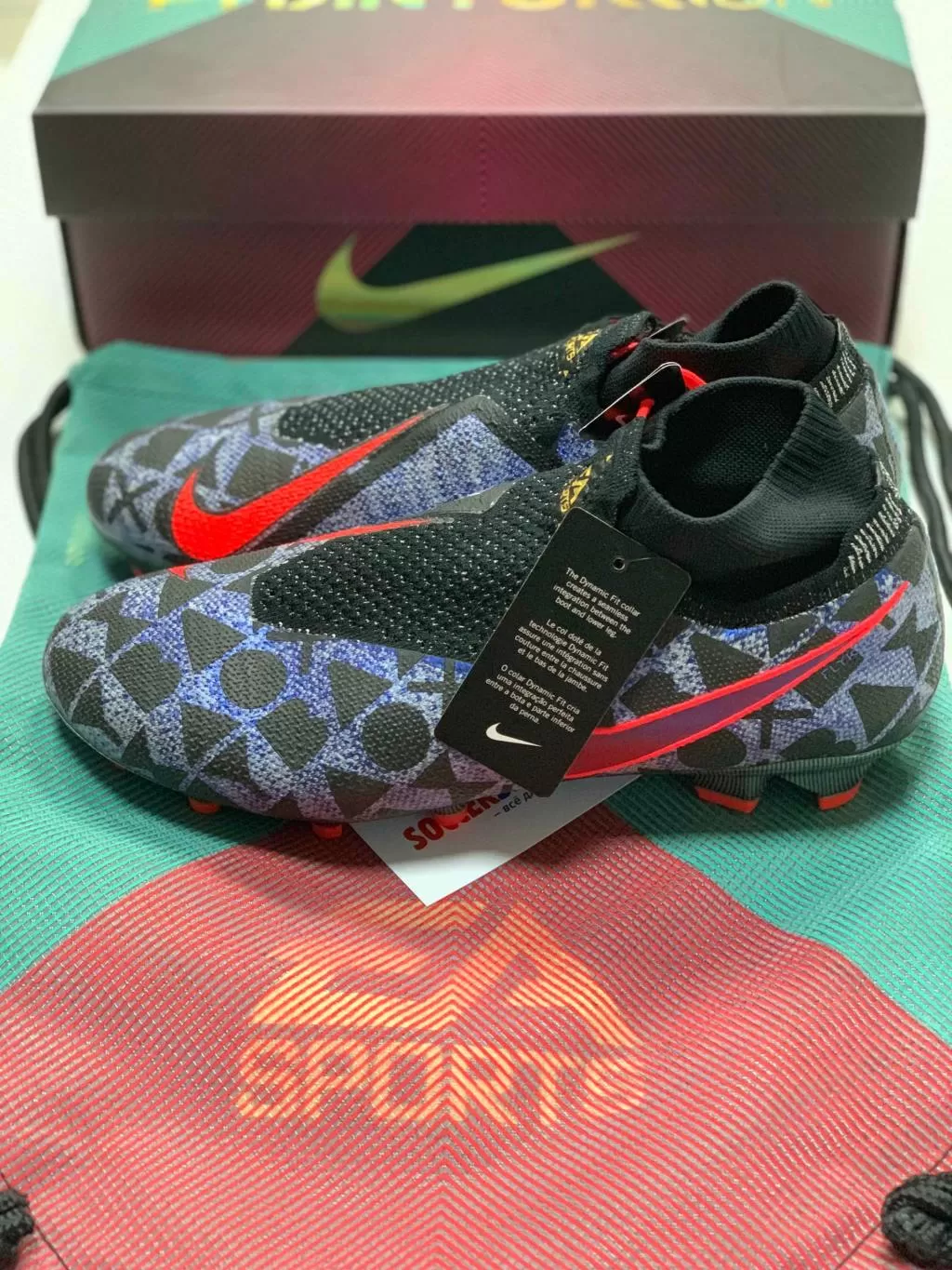 Бутсы профессиональные лимитированные Nike Phantom VSN Elite EA Sports Limited Edition FG